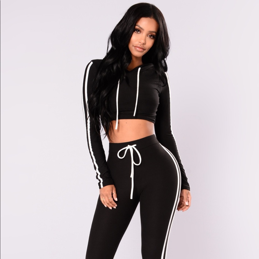 Tennis Court II Set Fashion Nova